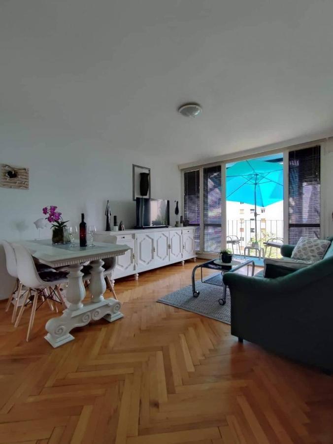 רייקה Apartman Joy מראה חיצוני תמונה